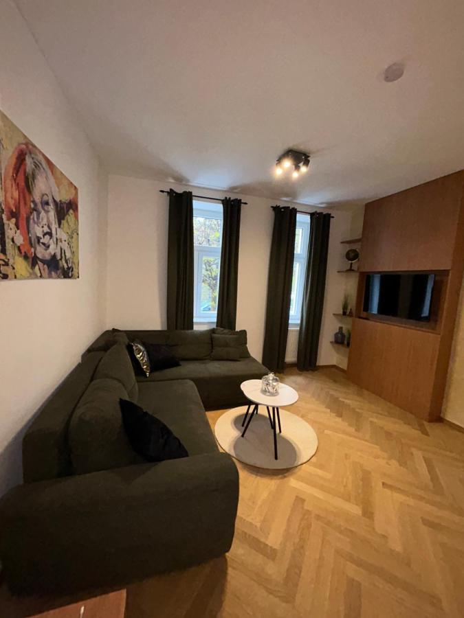 Deluxe Apartment Favoriten Bécs Kültér fotó